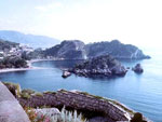 Bed and breakfast Taormina mare - Villa Arianna b&b - Taormina b and b - Sito Ufficiale - bed e breakfast Taormina Sicilia
